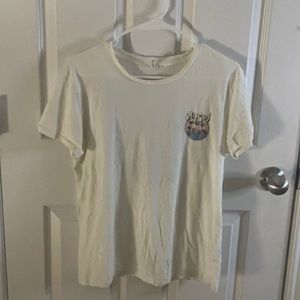 This is a cute Rip Curl tee w/ a summer design!